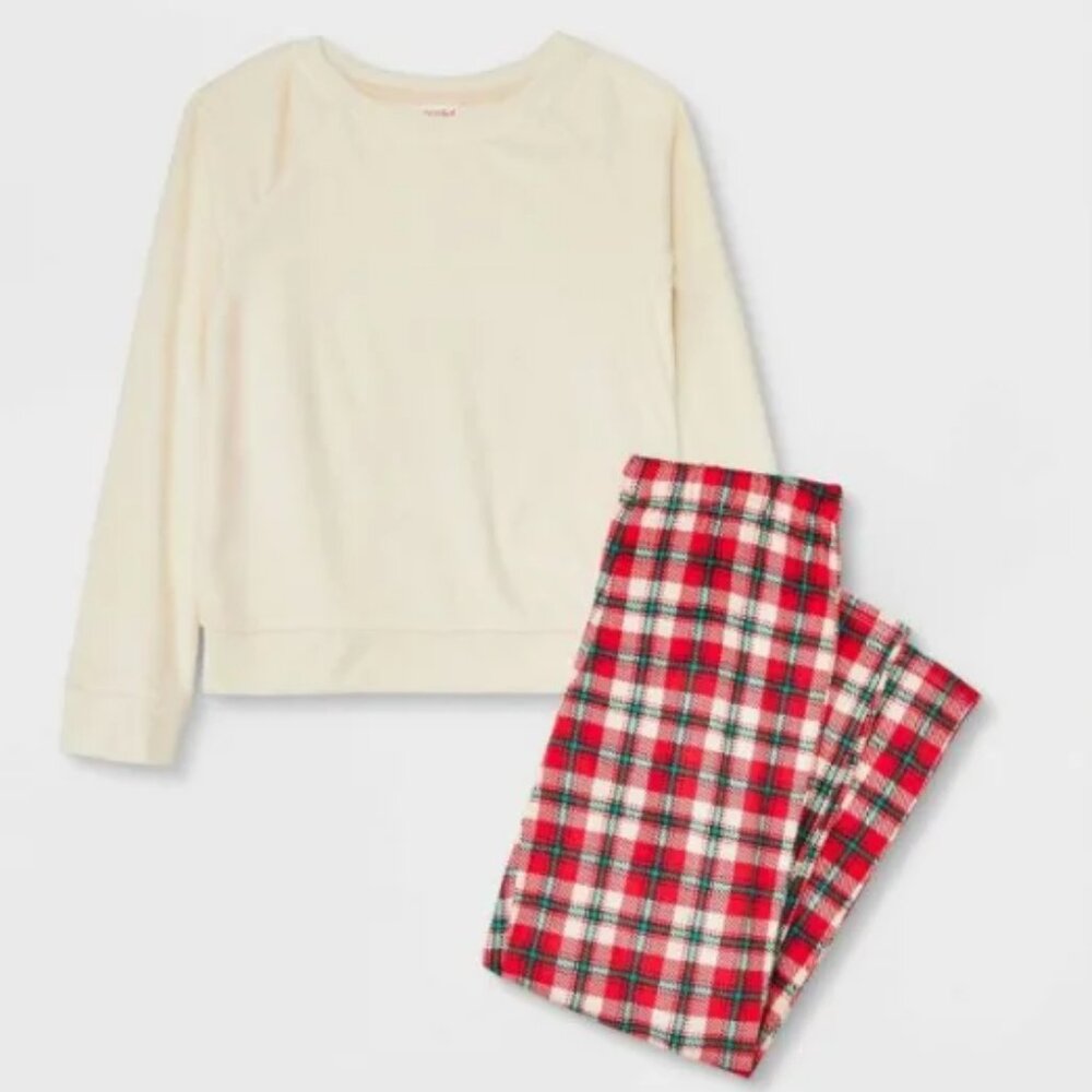 NEW Cat & Jack 2 Piece Plush Holiday Plaid Cozy Warm Pajamas Set Pjs Pants XS 5T